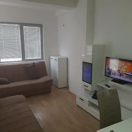 Billy 2018 Apartment